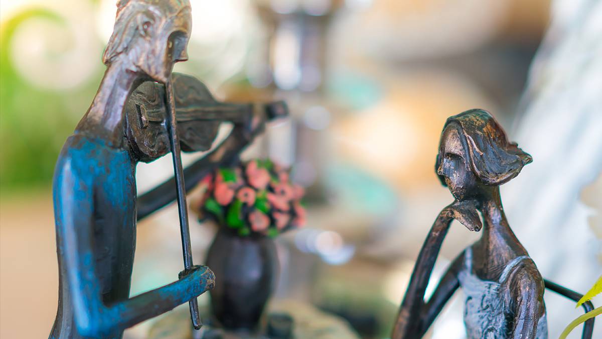 How to Choose the Right Sculpture for Your Space