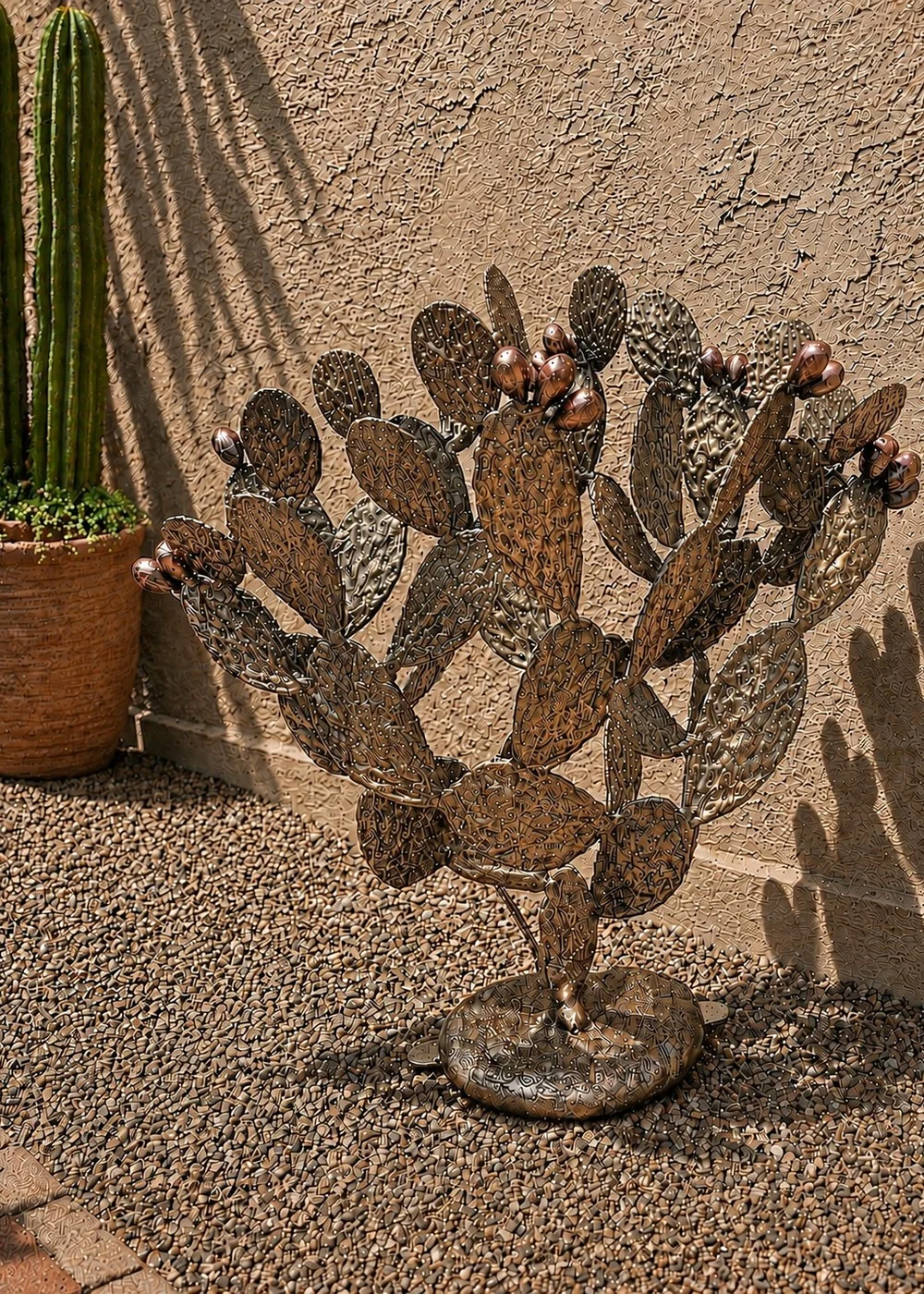 Prickly pear cactus statue in antique bronze finish for outdoor garden decor