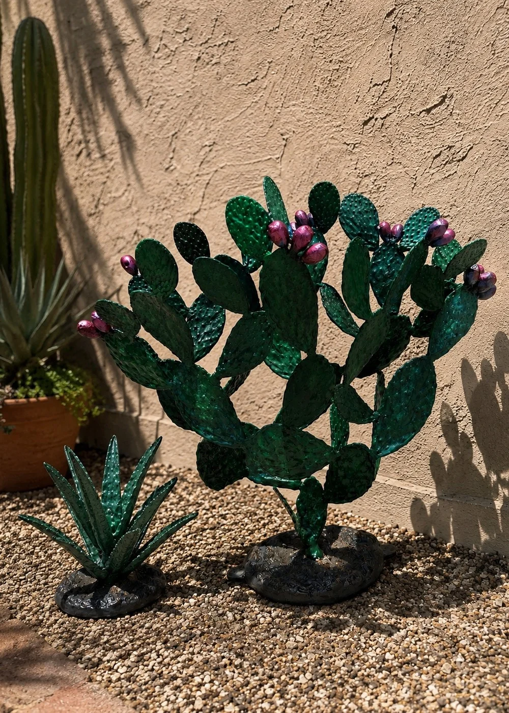 Prickly Pear Cactus Statue – Hand-Painted Aluminum Outdoor Sculpture